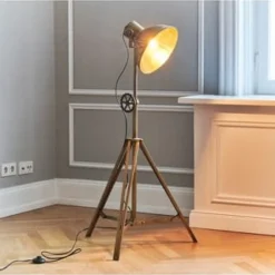 LOBERON Stehlampe Arcuri Bronze Bronze -LAURA Innenleuchten & WeinVerkaufsladen unnamed file 568