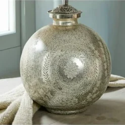 LOBERON Tischlampe Villanueva Antiksilber/leinen Antiksilber/leinen 13 LOBERON Tischlampe Villanueva Antiksilber/leinen Antiksilber/leinen -LAURA Innenleuchten & WeinVerkaufsladen unnamed file 582